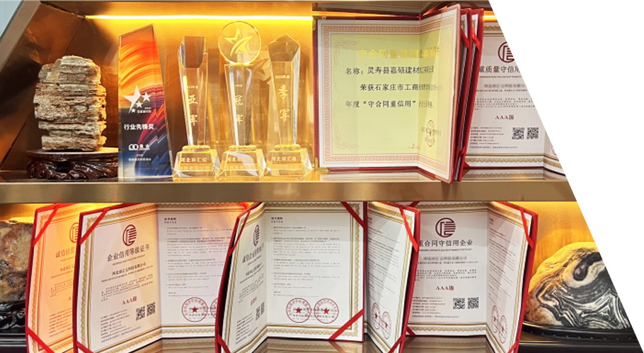 把公司做小，把產(chǎn)品做精 <br>把市場做大，把服務(wù)做好